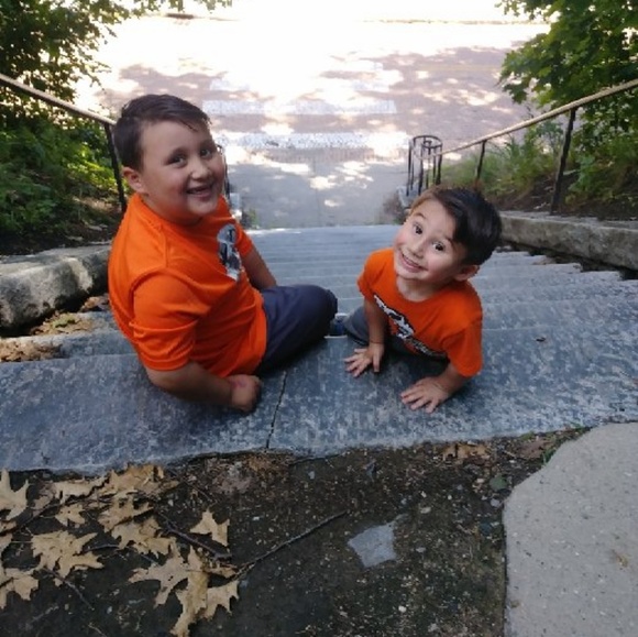 Meet your Posher, Sharon - Picture 2 of 8